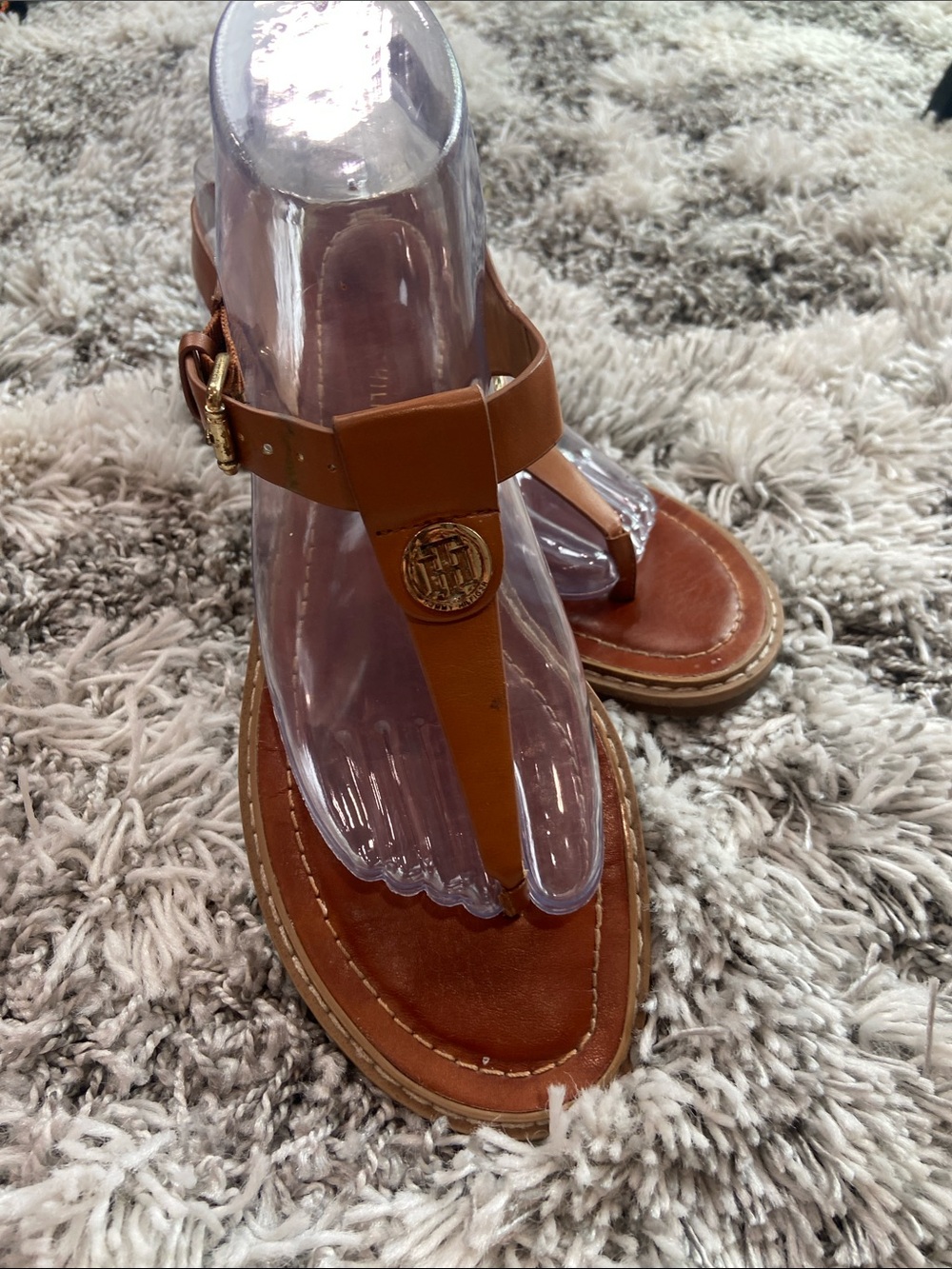 Tommy Hilfiger Tan Leather T-Strap Sandals with Gold Logo